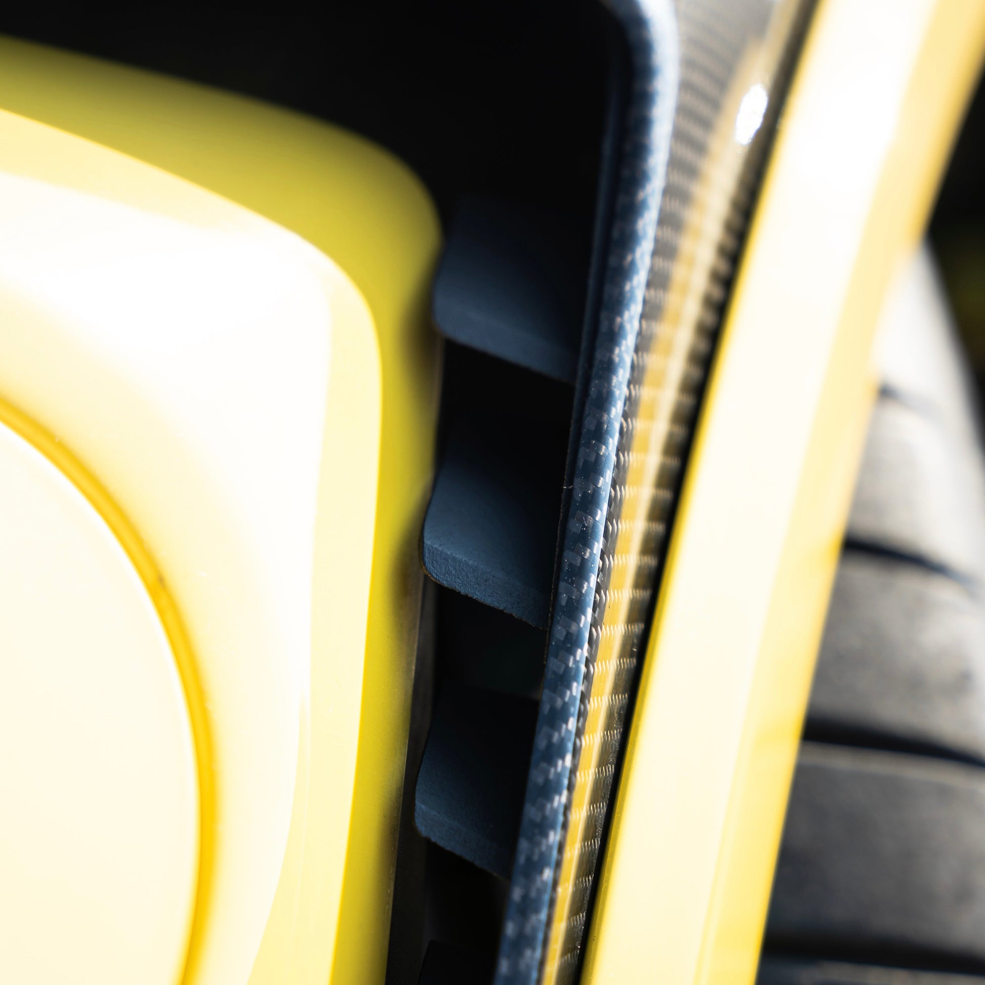 PORSCHE 911 GT3 RS (992) - Full Carbon Fiber Kit