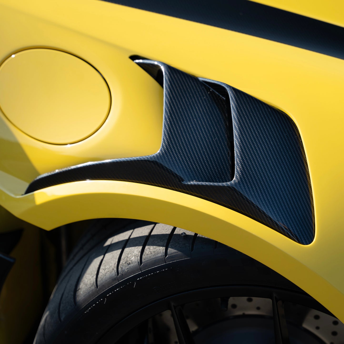 PORSCHE 911 GT3 RS (992) - Full Carbon Fiber Kit
